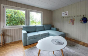 Beautiful Home In Örkelljunga With Jacuzzi in Örkelljunga